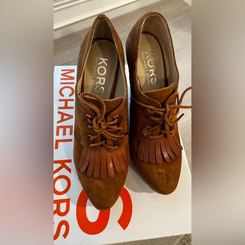 Kors Michael Kors Cassidy Suede/Leather boots.